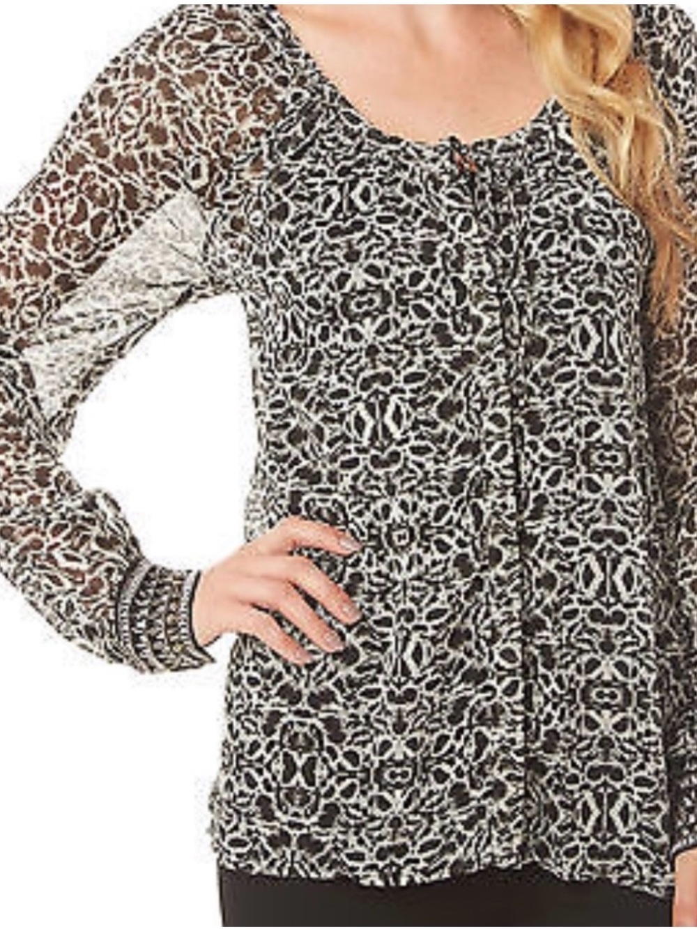 Jessica Simpson sheer jeweled cuff peasant blouse